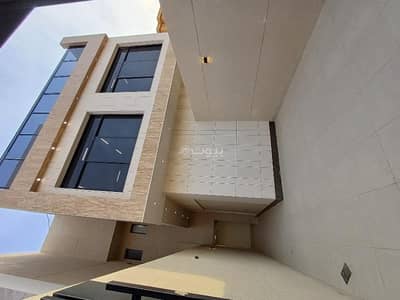 5 Bedroom Floor for Sale in East Riyadh, Riyadh - Floor for sale in  Al Yarmuk, East Riyadh