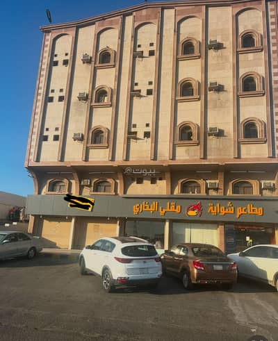 Commercial Building for Sale in South Jeddah, Jeddah - Commercial investment building