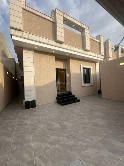 5 Bedroom Villa for Sale in North Jeddah, Jeddah - Villa for sale in Riyadh with beautiful design