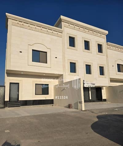 6 Bedroom Apartment for Sale in Al Aziziyah, Al Jubail - Apartment - Al Jubail - Al Aziziyah neighborhood (King Fahd suburb)