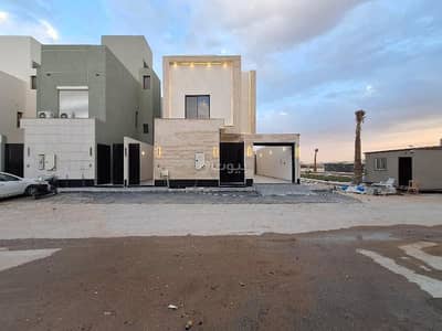 5 Bedroom Villa for Sale in East Riyadh, Riyadh - Villa in East Riyadh，Al Maizilah 5 bedrooms 2000000 SAR - 87609410