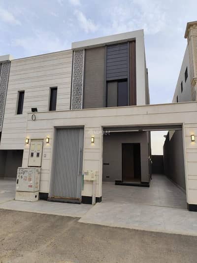 2 Bedroom Floor for Sale in East Riyadh, Riyadh - Ground floor for sale in Al Munsiyah district