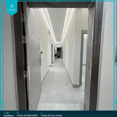 3 Bedroom Flat for Sale in East Riyadh, Riyadh - Luxurious apartment for sale in Ar Rawdah neighborhood, Riyadh