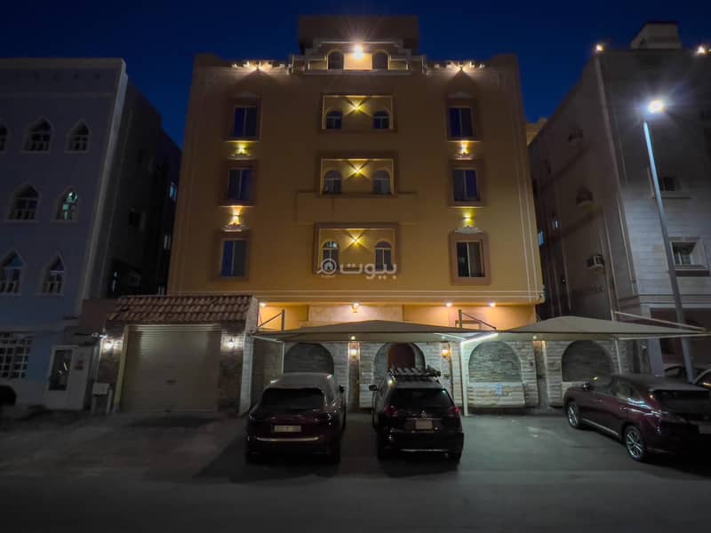 Building in North Jeddah，Al Naim 10 bedrooms 4900000 SAR - 87610180