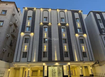 6 Bedroom Apartment for Sale in North Jeddah, Jeddah - Apartment for sale in Al Rayan neighborhood with excellent finishing