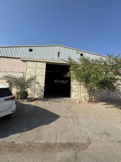 Factory for Rent in East Riyadh, Riyadh - Factory in East Riyadh，Al Sulay 350000 SAR - 87610677