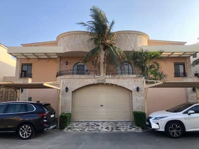 11 Bedroom Villa for Sale in North Jeddah, Jeddah - Two villas for sale with one title deed in the most prestigious location in Jeddah