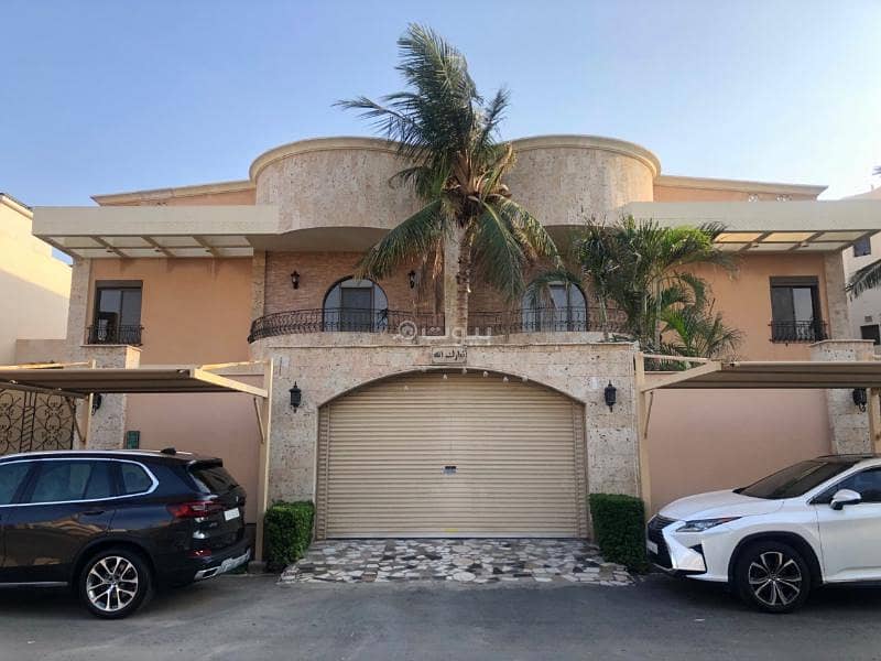 Two villas for sale with one title deed in the most prestigious location in Jeddah