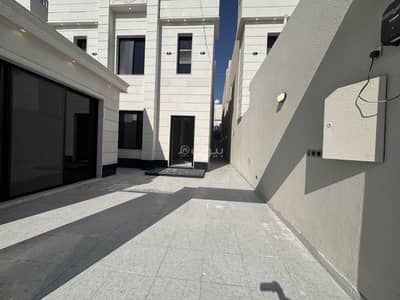 6 Bedroom Villa for Sale in Al Amwaj, Al Khobar - فيلا نيوكلاسيك دبلكس ٣٥٠ متر بحى العزيزية ( الخبر)