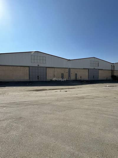 Warehouse for Rent in East Riyadh, Riyadh - Warehouse For Rent in Al Sulay, East Riyadh