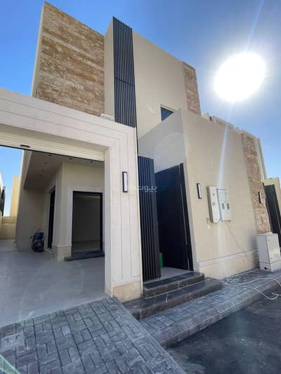 6 Bedroom Villa for Sale in East Riyadh, Riyadh - Villa For Sale in Al Ramal, Riyadh