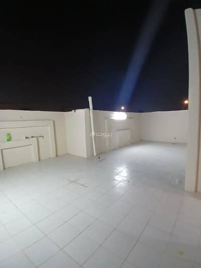 2 Bedroom Flat for Sale in East Riyadh, Riyadh - Apartment for sale in Al Ramal Al Zahabi neighborhood, excellent location and surrounded by services