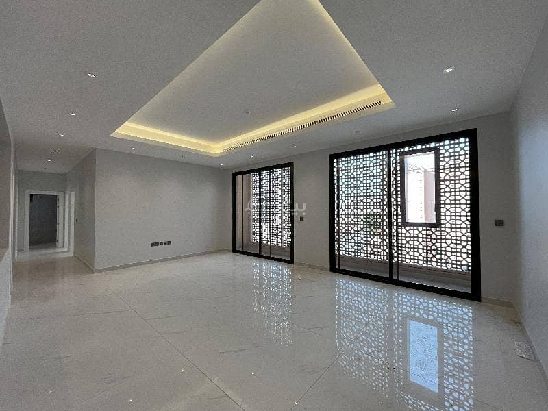 Luxurious residential unit in An Nakheel District وحدة سكنية فاخرة في حي النخيل