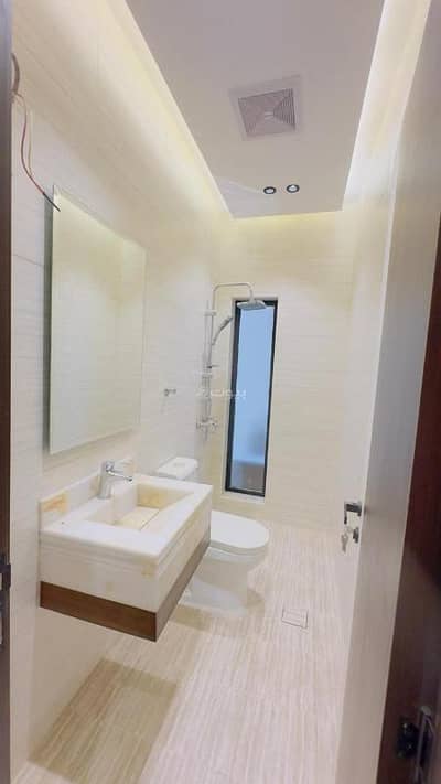 5 Bedroom Apartment for Sale in North Jeddah, Jeddah - Roof annex 5 rooms in Jeddah, Al-Naeem neighborhood for immediate sale, bank acceptance directly from the owner