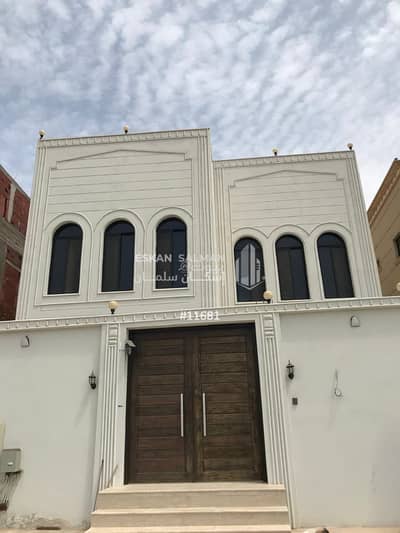 10 Bedroom Villa for Sale in North Jeddah, Jeddah - Villa - Jeddah - Al Bahirat