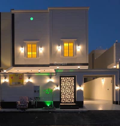 9 Bedroom Villa for Sale in North Jeddah, Jeddah - Villa for sale in Al Rahmaniyah, North Jeddah