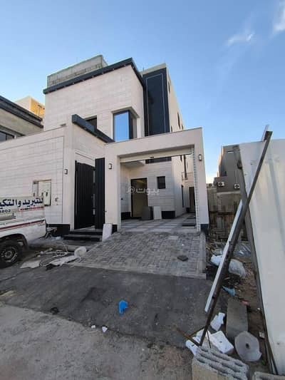 3 Bedroom Floor for Sale in East Riyadh, Riyadh - Floor in East Riyadh，Al Rimal 3 bedrooms 950000 SAR - 87610511