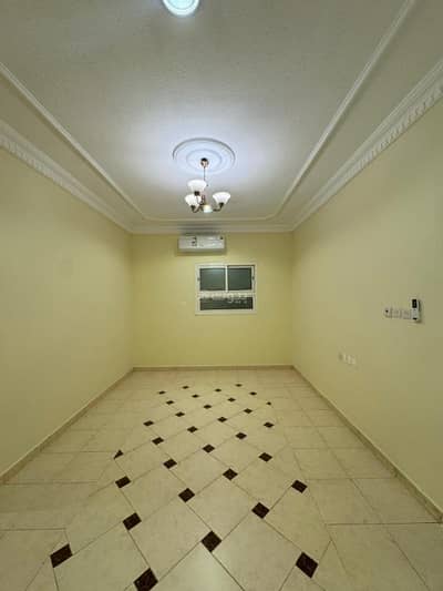 3 Bedroom Apartment for Rent in East Riyadh, Riyadh - Apartment for rent in Qrtubah, East Riyadh