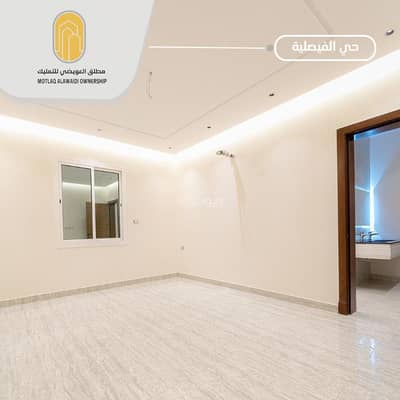 6 Bedroom Flat for Sale in Central Jeddah, Jeddah - Two bedroom apartment for sale in Al-Faisaliyah district, Jeddah