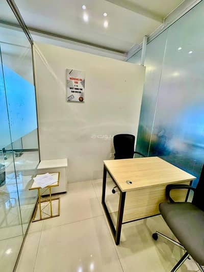 Office for Rent in West Riyadh, Riyadh - Fully furnished and equipped offices for rent in Northern Riyadh