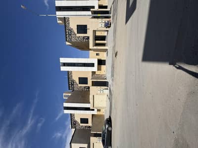 4 Bedroom Floor for Sale in East Riyadh, Riyadh - Ground floor for sale in Al Rimal, East Riyadh