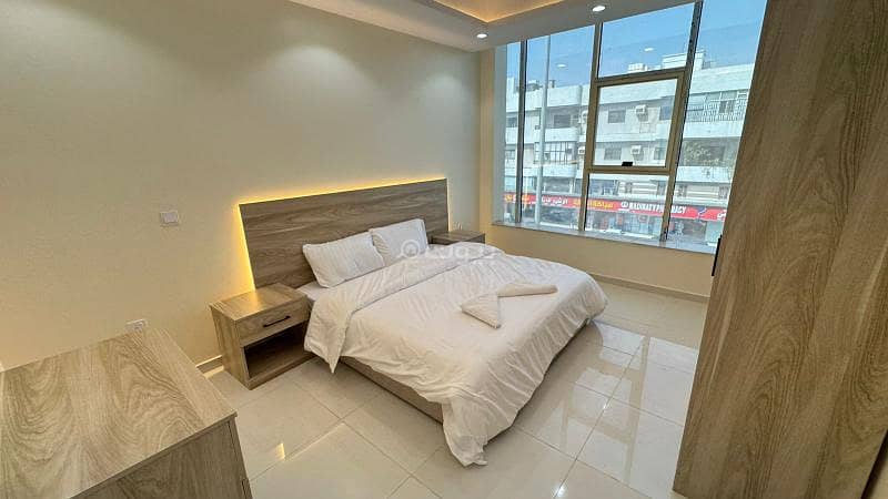 Luxurious furnished apartment for monthly rent in Jeddah, Rawdah neighborhood, Hamad Al Jasser Street.