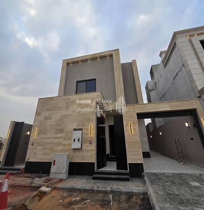 10 Bedroom Villa for Sale in East Riyadh, Riyadh - Villa - Riyadh - Al Mu'ayzilah district