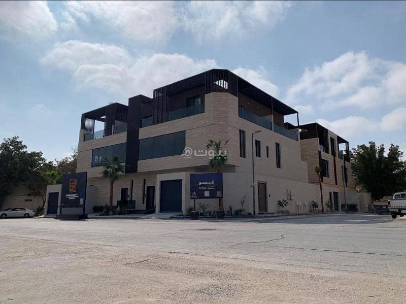 4 bedroom floor for sale in Al Ward, Riyadh