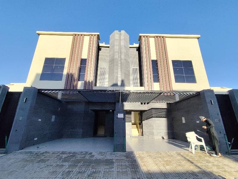 Upper Townhouse for sale in Al Qadisiyah, East Riyadh