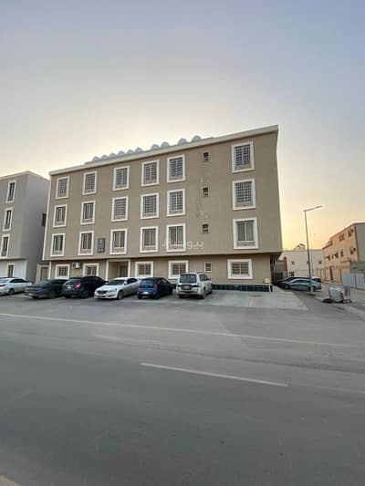 4 Bedroom Flat for Sale in West Riyadh, Riyadh - Apartment for sale in Al Tuwaiq, west Riyadh