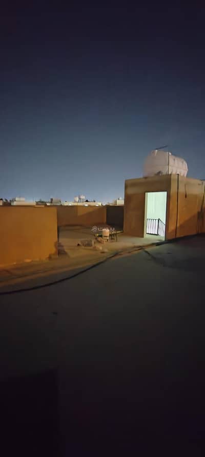 Commercial Building for Sale in East Riyadh, Riyadh - Building for sale in Naseem Al Sharqi, Riyadh