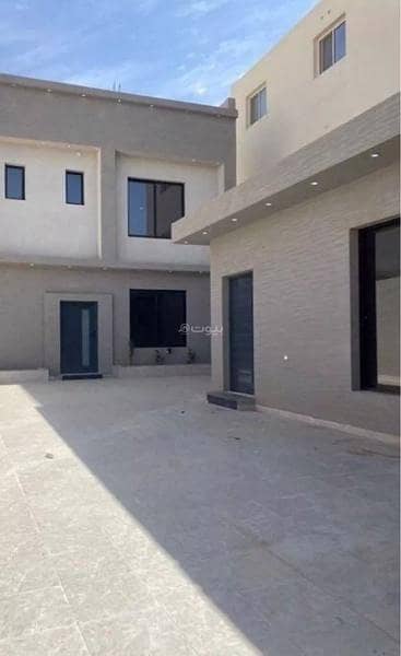 7 Bedroom Villa for Sale in King Fahd District, Unayzah - Villa for sale in King Fahd District, Unayzah