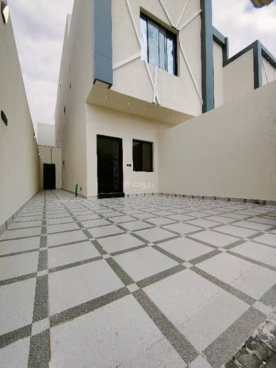 4 Bedroom Floor for Sale in East Riyadh, Riyadh - Floor in East Riyadh，Al Rimal 4 bedrooms 1000000 SAR - 87614566