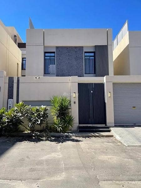 Villa with Two Floors and Annex for Sale in Al Ma arid District, Khamis Mushait