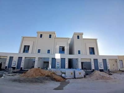 5 Bedroom Floor for Sale in West Riyadh, Riyadh - Ground and Upper Floors with External and Internal Stairs