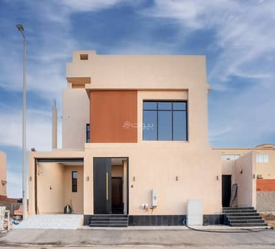 7 Bedroom Villa for Sale in North Jeddah, Jeddah - Luxury Villa in a Prime Location – Elegance, Comfort & Smart Investment