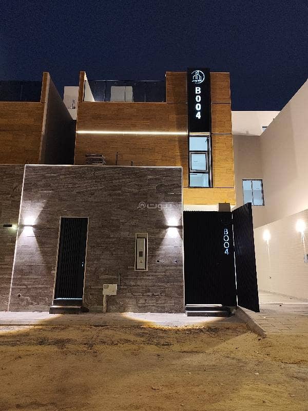 Duplex villa for sale in Qurtubah, East Riyadh