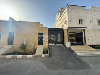 6 Bedroom Floor for Sale in North Jeddah, Jeddah - Roles - Jeddah - Riyadh