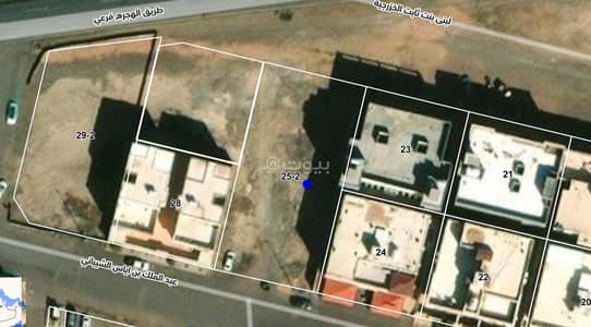 Commercial Land for Sale in Mudhainib, Madina - Land For Sale in Wadi Muzainib, Al Madinah Al Munawwarah