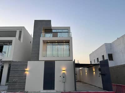 5 Bedroom Villa for Sale in Al Lulu, Al Khobar - Villas for sale in Al Lulu, Al Khobar