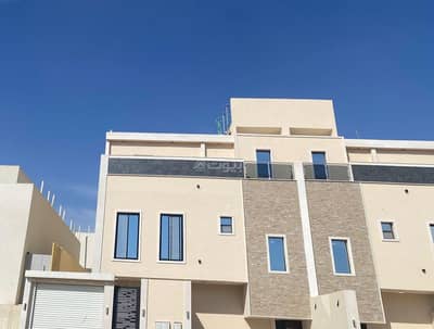 5 Bedroom Floor for Sale in West Riyadh, Riyadh - First floor for sale in Al Hazm, West Riyadh