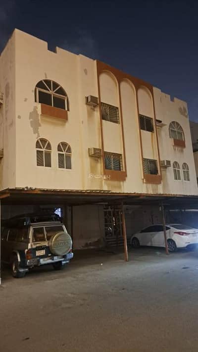 Residential Land for Sale in North Jeddah, Jeddah - Building for sale in Al Safa neighborhood, Jeddah city