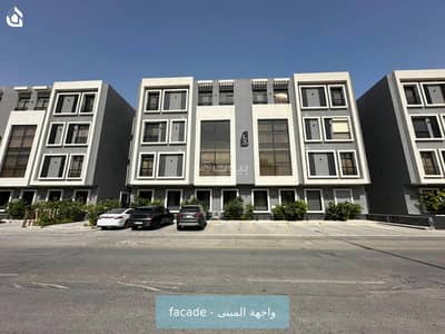 3 Bedroom Flat for Rent in North Riyadh, Riyadh - Apartment for rent (Khawalid 10) in Hatteen neighborhood, Riyadh