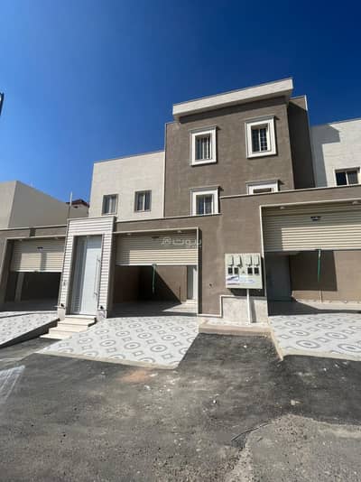 3 Bedroom Flat for Sale in Al Safa, Abha - Premium Ground Roofs In Abha Al-Rahji Plan Arbaeen Road