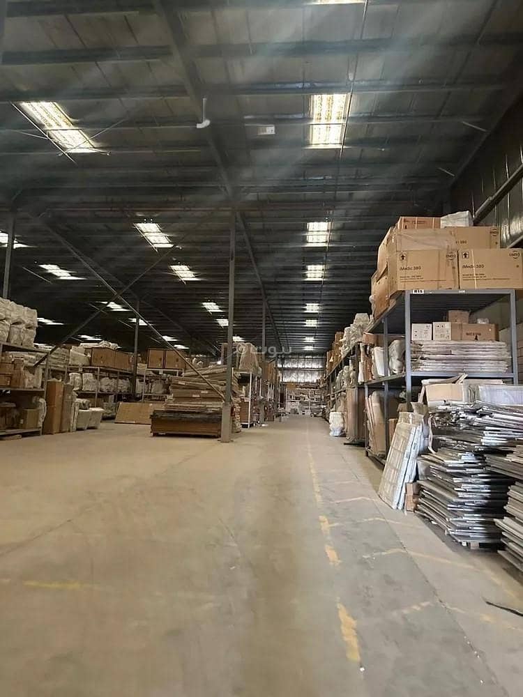 Warehouse For Rent in Al Mansouriyah, Riyadh