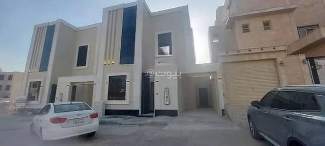 7 Bedroom Villa for Sale in West Riyadh, Riyadh - Duplex Villas for Sale in Al-Mahdiyah