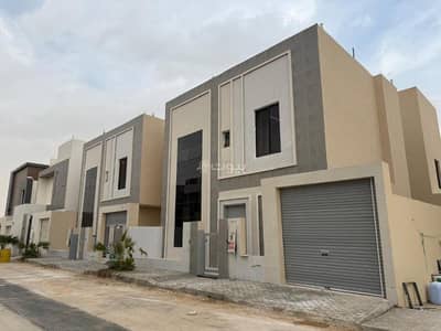 6 Bedroom Villa for Sale in West Riyadh, Riyadh - Duplex villa for sale in Al-Mahdiyah neighborhood, west of Riyadh, with a built-up area of 467.2 square meters