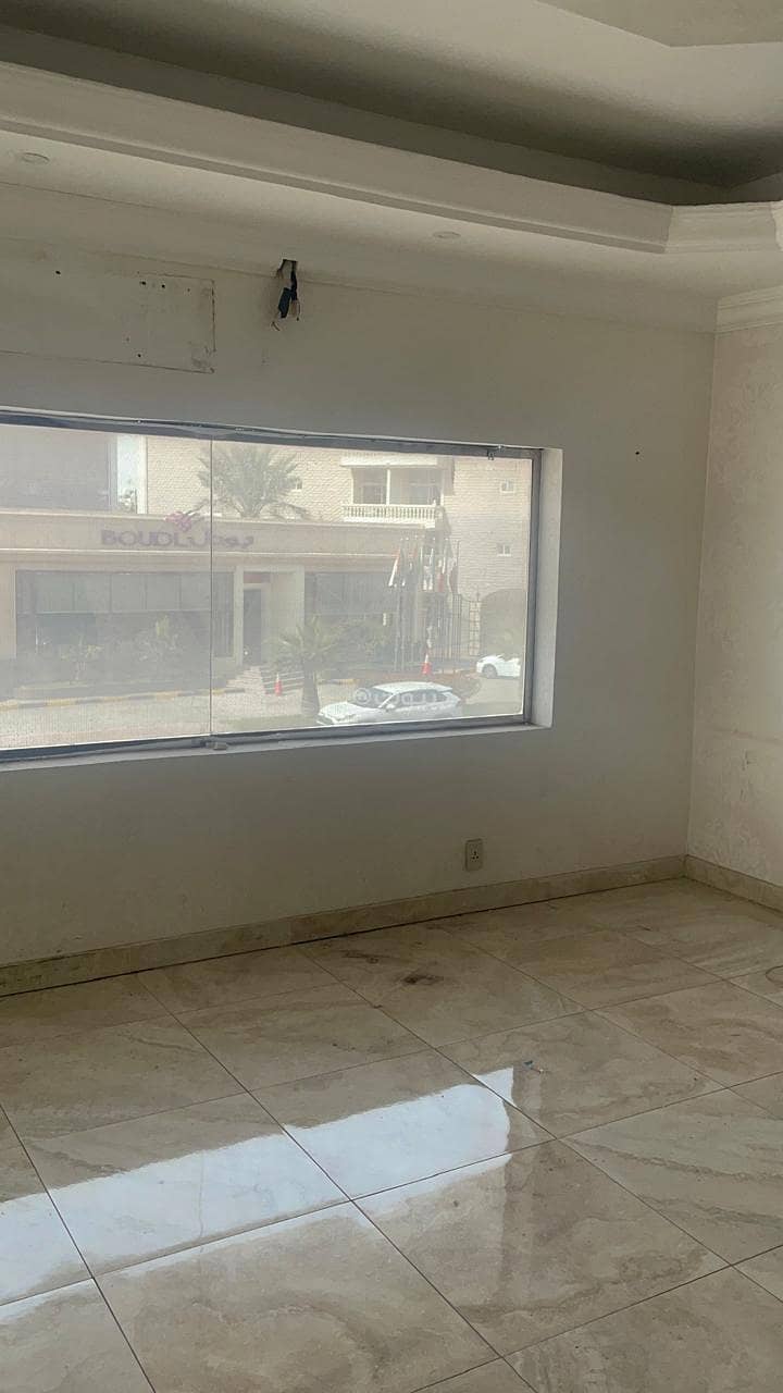 Commercial Showroom For Rent in Madinat Al Amal, Al Khobar