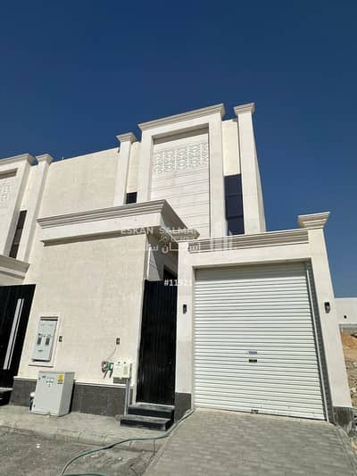 6 Bedroom Villa for Sale in East Riyadh, Riyadh - Duplex Villa - Riyadh - Al Janaderiyah