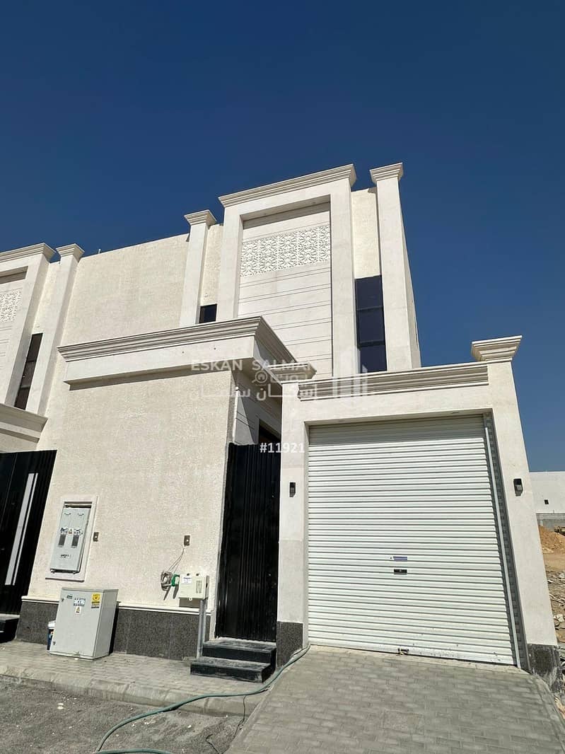 Duplex Villa - Riyadh - Al Janaderiyah